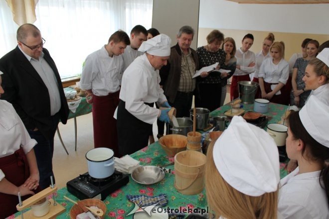 O produkcji sera podpuszczkowego z uczniami ostrołęckiej „czwórki” [16.04.2015] - zdjęcie #51 - eOstroleka.pl