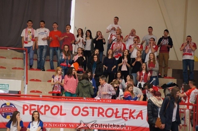 Ślepsk Suwałki - Pekpol Ostrołęka [18.04.2015] - zdjęcie #11 - eOstroleka.pl