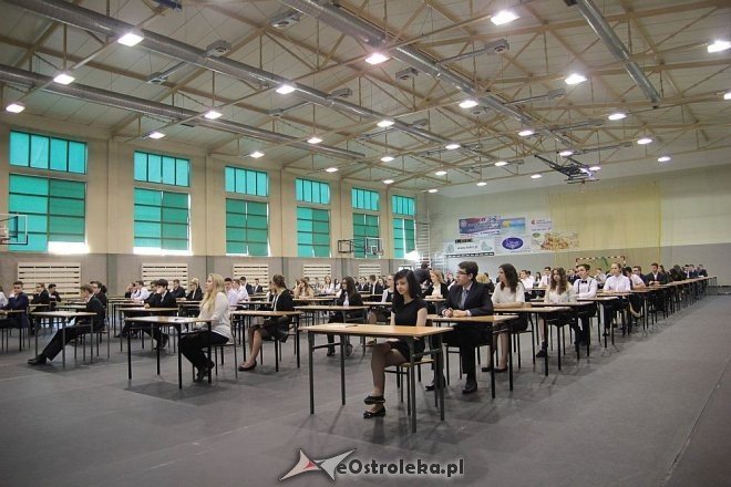 Ostrołęka: Testy gimnazjalne rozpoczęte. Dziś część humanistyczna [21.04.2015] - zdjęcie #11 - eOstroleka.pl