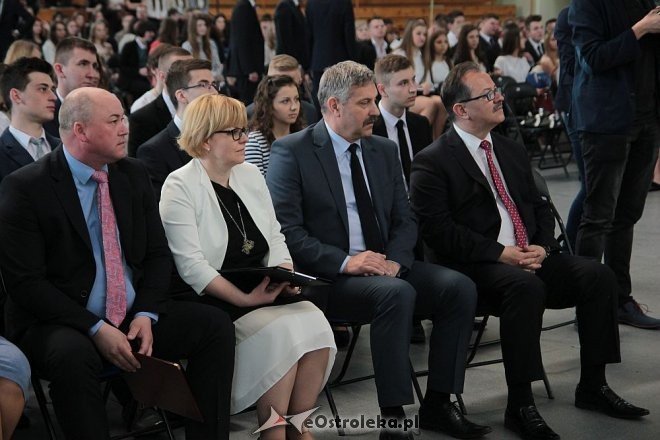 Zakończenie roku szkolnego klas maturalnych z I LO w Ostrołęce [24.04.2015] - zdjęcie #26 - eOstroleka.pl