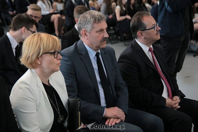 Zakończenie roku szkolnego klas maturalnych z I LO w Ostrołęce [24.04.2015] - zdjęcie #20 - eOstroleka.pl