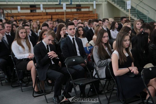 Zakończenie roku szkolnego klas maturalnych z I LO w Ostrołęce [24.04.2015] - zdjęcie #81 - eOstroleka.pl