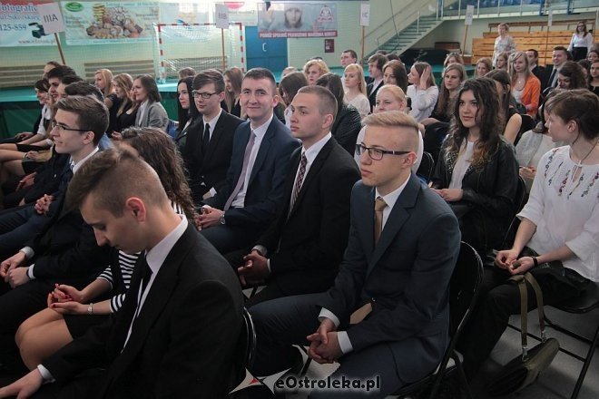 Zakończenie roku szkolnego klas maturalnych z I LO w Ostrołęce [24.04.2015] - zdjęcie #82 - eOstroleka.pl