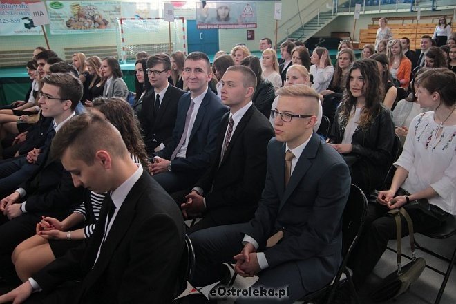 Zakończenie roku szkolnego klas maturalnych z I LO w Ostrołęce [24.04.2015] - zdjęcie #12 - eOstroleka.pl