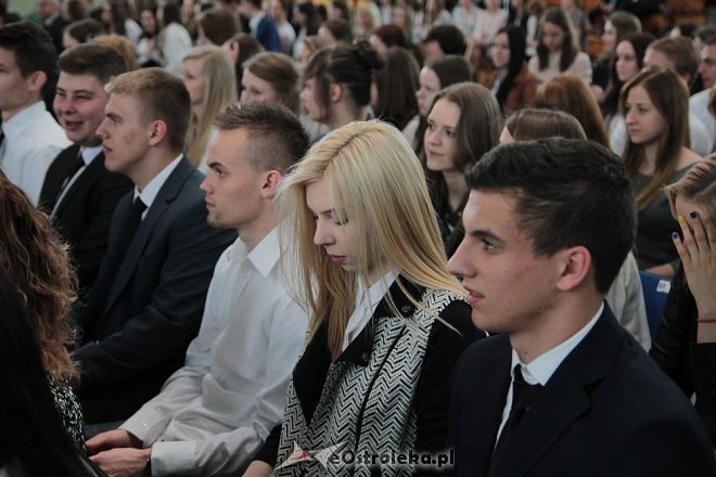 Zakończenie roku szkolnego klas maturalnych z I LO w Ostrołęce [24.04.2015] - zdjęcie #46 - eOstroleka.pl