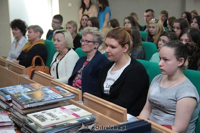 Zakończenie roku szkolnego klas maturalnych z ZSZ nr 3 w Ostrołęce [ZDJĘCIA] - zdjęcie #7 - eOstroleka.pl