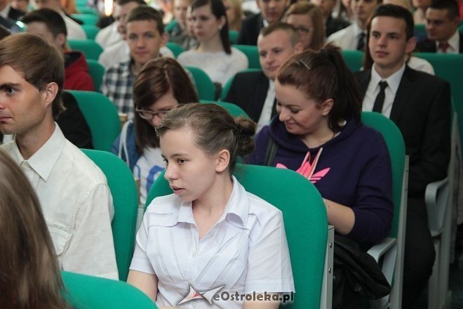 Zakończenie roku szkolnego klas maturalnych z ZSZ nr 3 w Ostrołęce [ZDJĘCIA] - zdjęcie #20 - eOstroleka.pl