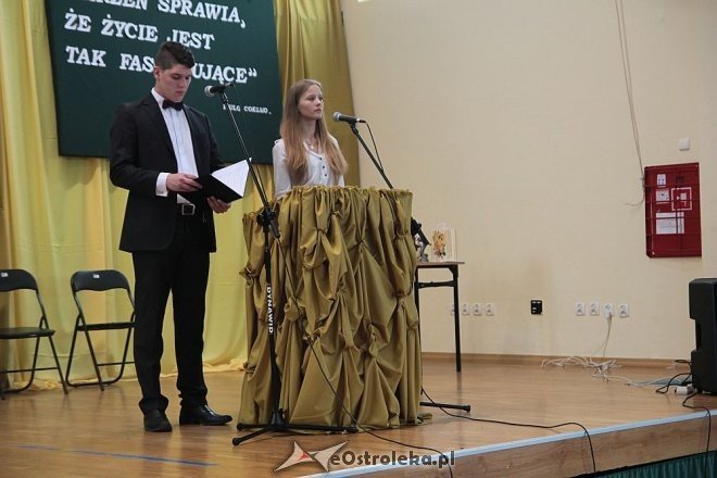 Zakończenie roku szkolnego klas maturalnych z ZSZ nr 4 w Ostrołęce [ZDJĘCIA] - zdjęcie #6 - eOstroleka.pl