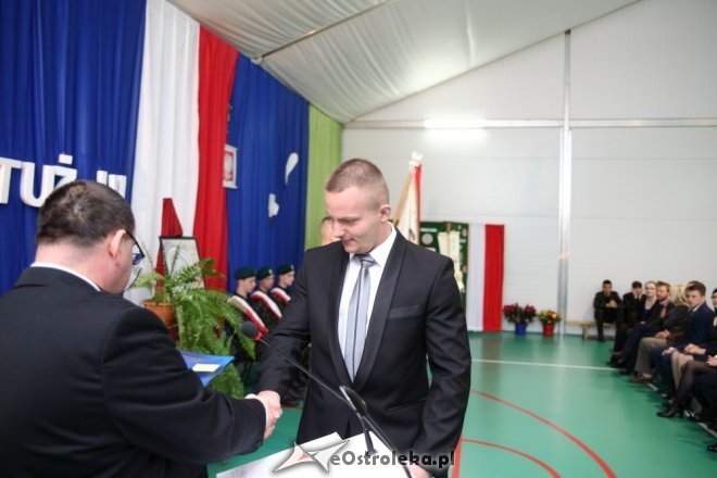 Zakończenie roku szkolnego klas maturalnych II SLO w Ostrołęce [24.04.2015] - zdjęcie #31 - eOstroleka.pl