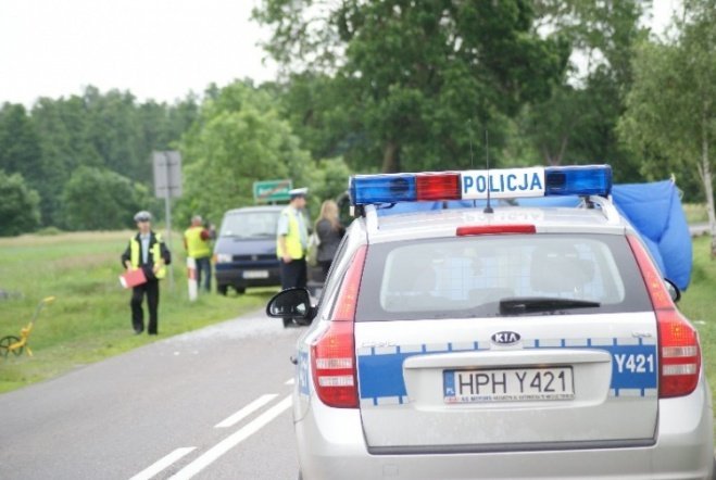 Śmiertelny wypadek w Antoniach (26.06.09) - zdjęcie #2 - eOstroleka.pl