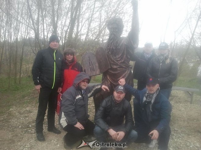 Członkowie Ostrołęckiej Grupy Motocyklowej na Zlocie Gwiaździstym [29.04.2015] - zdjęcie #24 - eOstroleka.pl