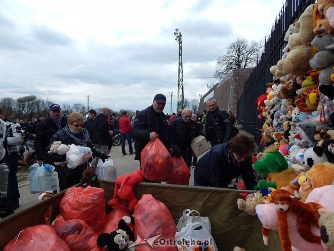 Członkowie Ostrołęckiej Grupy Motocyklowej na Zlocie Gwiaździstym [29.04.2015] - zdjęcie #21 - eOstroleka.pl
