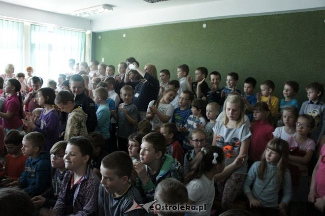 Obchody Światowego Dnia Ziemi u uczniów ostrołęckiej „dziesiątki” [04.05.2015] - zdjęcie #10 - eOstroleka.pl