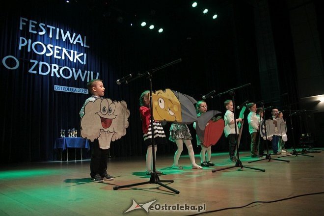 Powiatowy Festiwal Piosenki o Zdrowiu w Ostrołęckim Centrum Kultury [07.05.2015] - zdjęcie #34 - eOstroleka.pl
