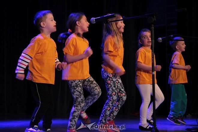Powiatowy Festiwal Piosenki o Zdrowiu w Ostrołęckim Centrum Kultury [07.05.2015] - zdjęcie #2 - eOstroleka.pl