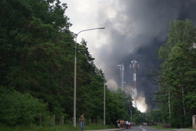 Pożar w JBB w Łysych - zdjęcie #4 - eOstroleka.pl