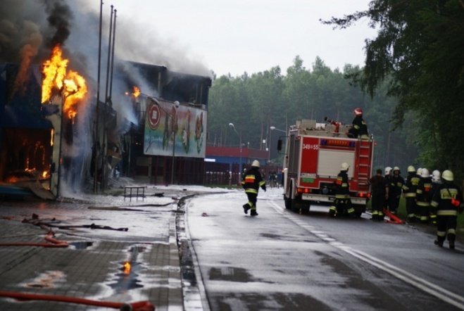 Pożar w JBB w Łysych - zdjęcie #81 - eOstroleka.pl