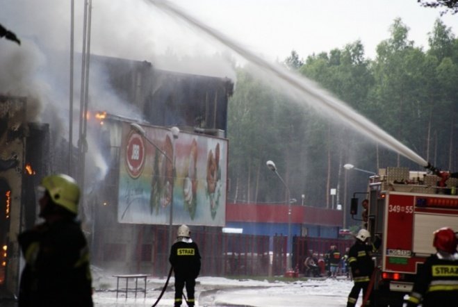 Pożar w JBB w Łysych - zdjęcie #74 - eOstroleka.pl