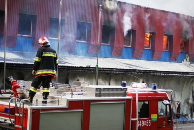 Pożar w JBB w Łysych - zdjęcie #50 - eOstroleka.pl