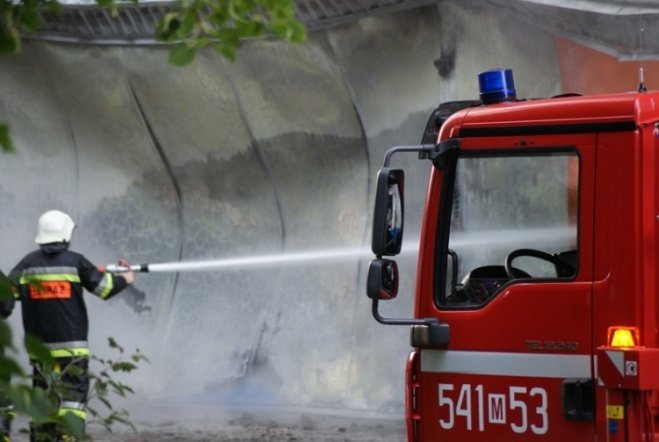 Pożar w JBB w Łysych - zdjęcie #41 - eOstroleka.pl