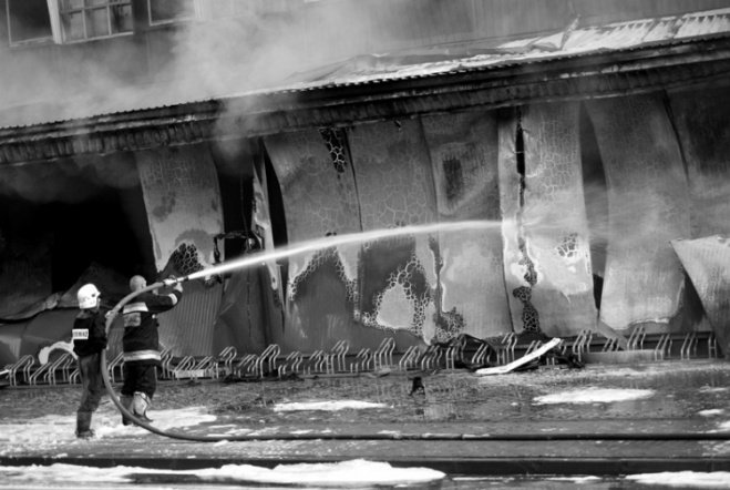 Pożar w JBB w Łysych - zdjęcie #23 - eOstroleka.pl