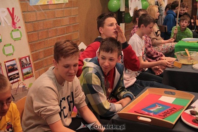 Dzień Europejski w Gimnazjum nr 1 w Ostrołęce [07.05.2015] - zdjęcie #5 - eOstroleka.pl