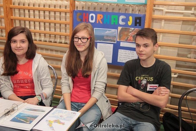 Dzień Europejski w Gimnazjum nr 1 w Ostrołęce [07.05.2015] - zdjęcie #22 - eOstroleka.pl