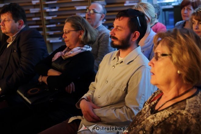 Wieczór w Arce z Karolem Samsele i jego najnowszą książką [07.05.2015] - zdjęcie #10 - eOstroleka.pl