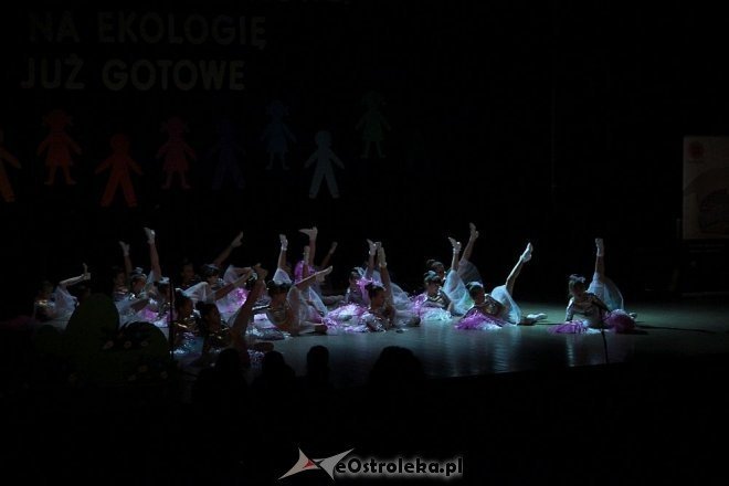 XIII Prezentacje Dziecięcej Ekologicznej Twórczości Scenicznej [08.05.2015] - zdjęcie #116 - eOstroleka.pl