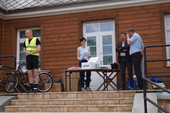 IX Kurpiowski Rodzinny Rajd Rowerowy [09.05.2015r] - zdjęcie #19 - eOstroleka.pl