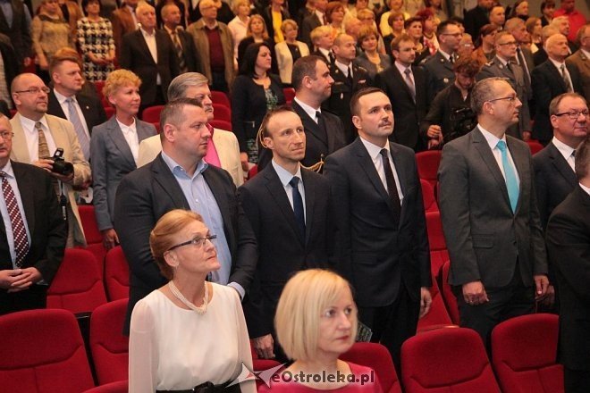 Uroczysta sesja Rady Miasta z okazji Dni Ostrołęki [12.05.2015] - zdjęcie #7 - eOstroleka.pl