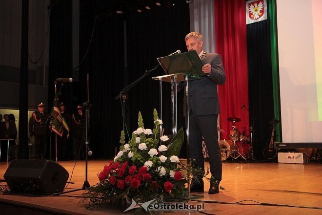 Uroczysta sesja Rady Miasta z okazji Dni Ostrołęki [12.05.2015] - zdjęcie #15 - eOstroleka.pl