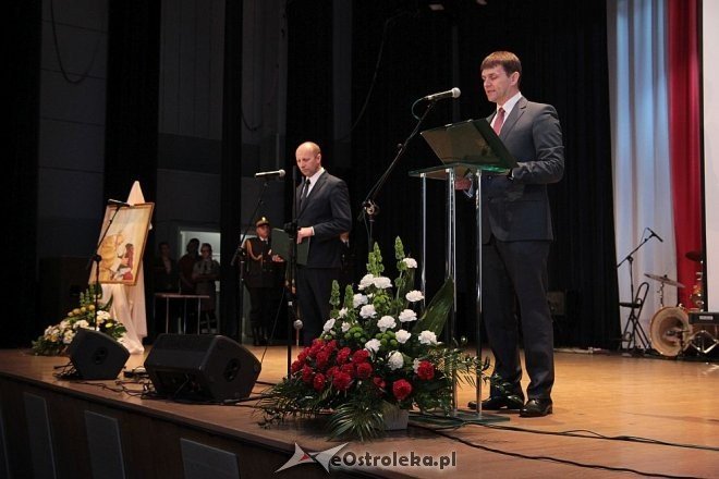 Uroczysta sesja Rady Miasta z okazji Dni Ostrołęki [12.05.2015] - zdjęcie #28 - eOstroleka.pl