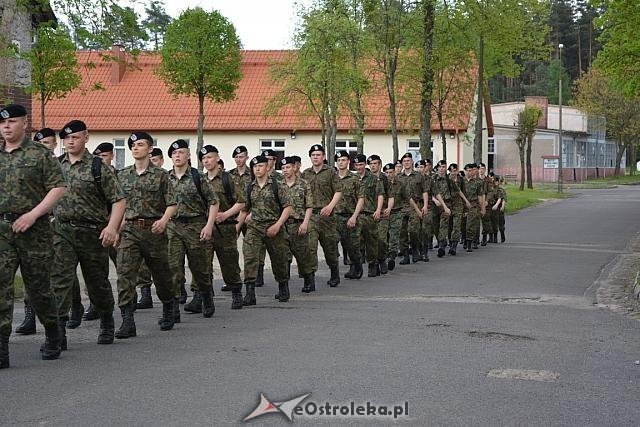 Uczniowie ZSZ nr ukończyli obóz szkoleniowy na poligonie w Bemowie Piskim [13.05.2015] - zdjęcie #59 - eOstroleka.pl