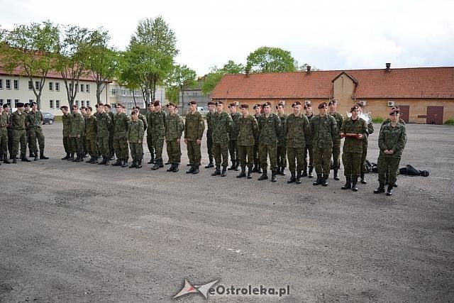 Uczniowie ZSZ nr ukończyli obóz szkoleniowy na poligonie w Bemowie Piskim [13.05.2015] - zdjęcie #65 - eOstroleka.pl
