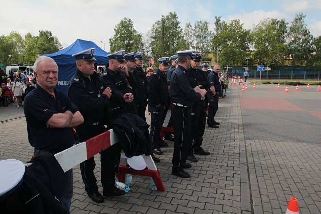 Ostrołęka: Policjanci z całego Mazowsza walczą o tytuł „Mistrza Drogówki” [14.05.2015] - zdjęcie #30 - eOstroleka.pl