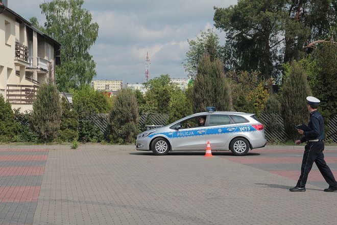 Ostrołęka: Policjanci z całego Mazowsza walczą o tytuł „Mistrza Drogówki” [14.05.2015] - zdjęcie #38 - eOstroleka.pl