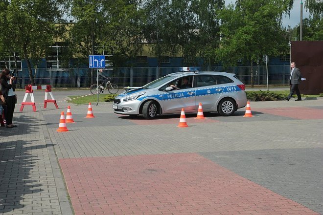 Ostrołęka: Policjanci z całego Mazowsza walczą o tytuł „Mistrza Drogówki” [14.05.2015] - zdjęcie #117 - eOstroleka.pl