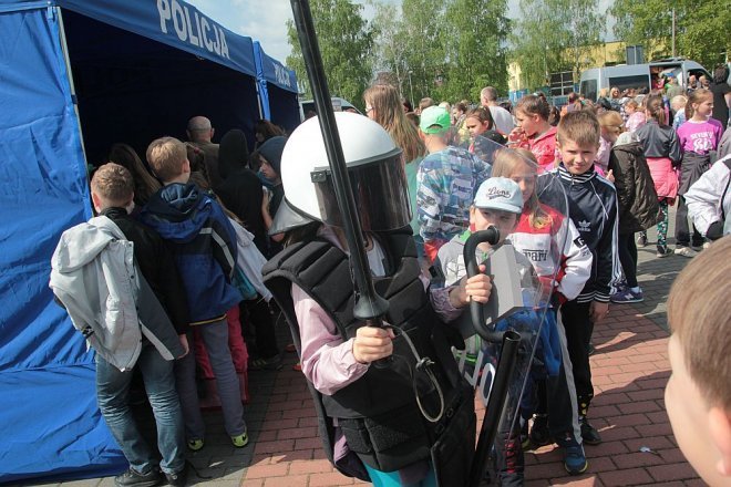 Ostrołęka: Policjanci z całego Mazowsza walczą o tytuł „Mistrza Drogówki” [14.05.2015] - zdjęcie #92 - eOstroleka.pl