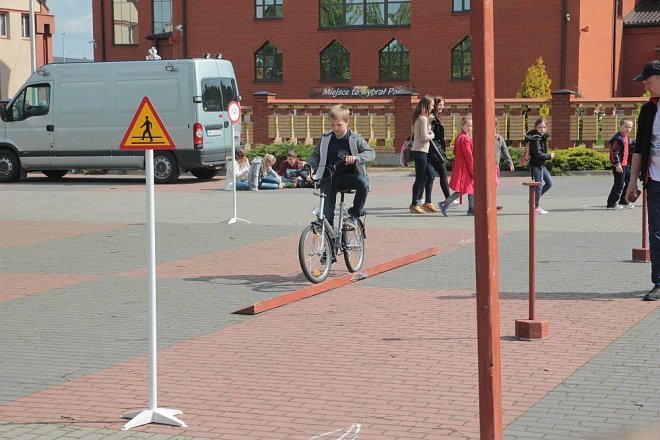 Ostrołęka: Policjanci z całego Mazowsza walczą o tytuł „Mistrza Drogówki” [14.05.2015] - zdjęcie #89 - eOstroleka.pl