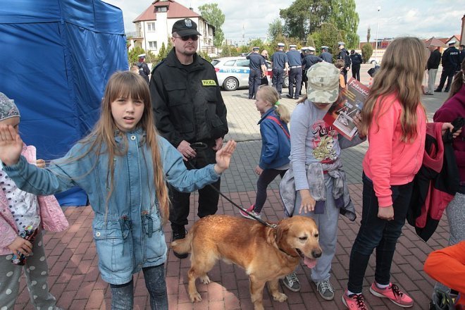 Ostrołęka: Policjanci z całego Mazowsza walczą o tytuł „Mistrza Drogówki” [14.05.2015] - zdjęcie #79 - eOstroleka.pl