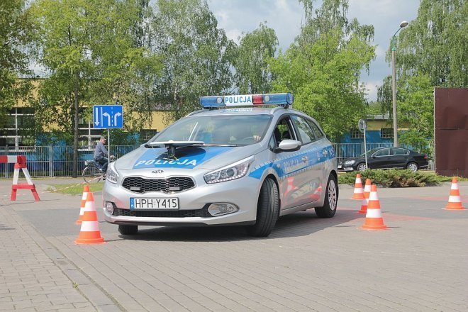 Ostrołęka: Policjanci z całego Mazowsza walczą o tytuł „Mistrza Drogówki” [14.05.2015] - zdjęcie #63 - eOstroleka.pl