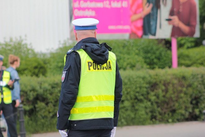 Ostrołęka: Policjanci z całego Mazowsza walczą o tytuł „Mistrza Drogówki” [14.05.2015] - zdjęcie #16 - eOstroleka.pl
