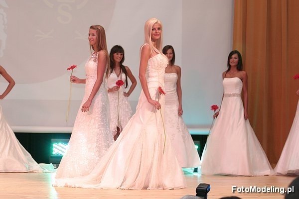 Półfinał Miss Polski 2009 - gala w Olsztynie - zdjęcie #57 - eOstroleka.pl