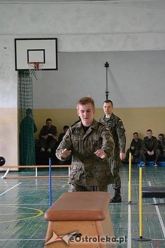Zakończenie obozu szkoleniowego klas wojskowych z ZSZ nr 2 [21.05.2015] - zdjęcie #15 - eOstroleka.pl
