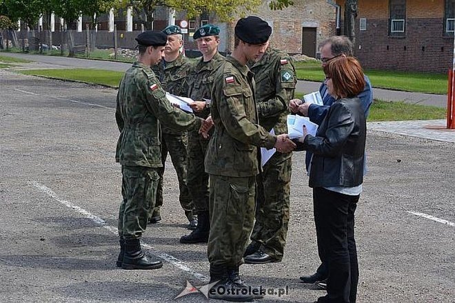 Zakończenie obozu szkoleniowego klas wojskowych z ZSZ nr 2 [21.05.2015] - zdjęcie #11 - eOstroleka.pl
