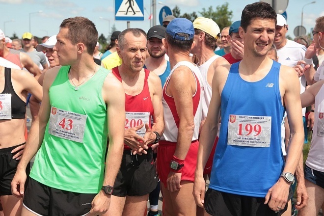 XXI Półmaraton Kurpiowski [24.05.2015] - zdjęcie #32 - eOstroleka.pl