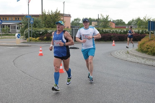 XXI Półmaraton Kurpiowski [24.05.2015] - zdjęcie #221 - eOstroleka.pl