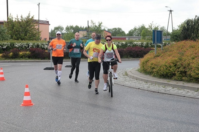 XXI Półmaraton Kurpiowski [24.05.2015] - zdjęcie #149 - eOstroleka.pl