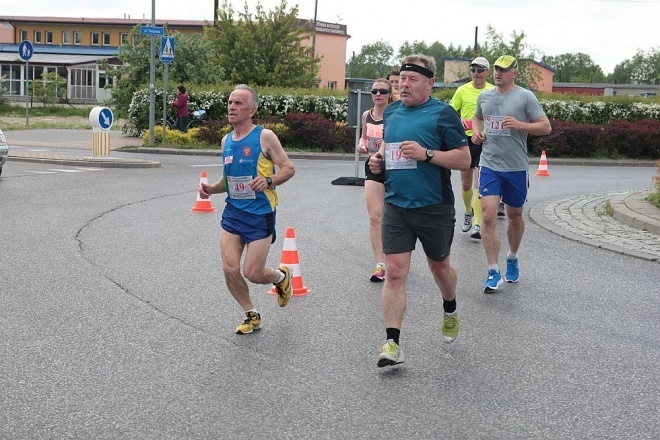 XXI Półmaraton Kurpiowski [24.05.2015] - zdjęcie #112 - eOstroleka.pl